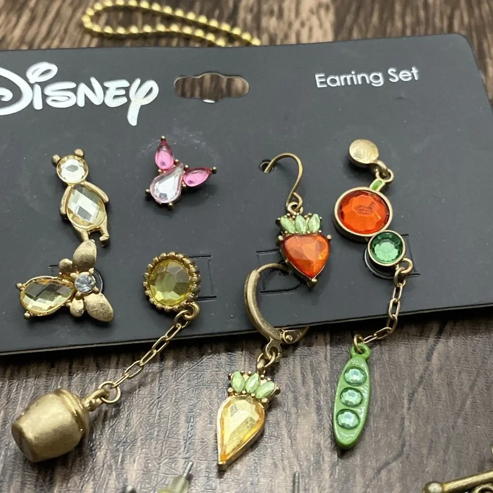 Disney Winnie The Pooh Earring Set 5 Pairs And Pooh Necklace